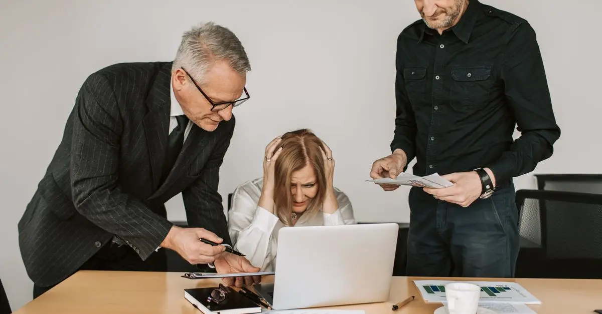Cómo manejar una crisis de reputación online