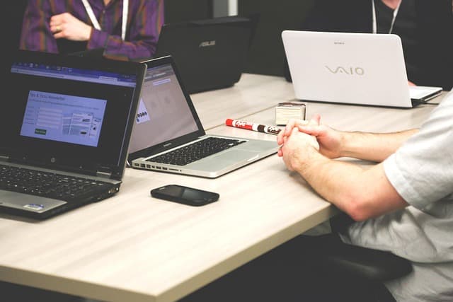 Cómo implementar una estrategia de social listening efectiva